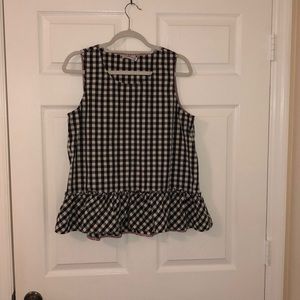 NWOT Vineyard Vines gingham top